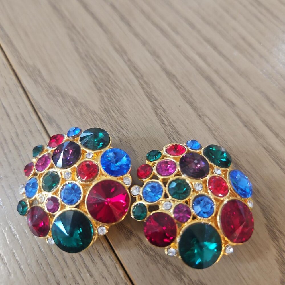 VTG Multi-Jewel Tone Colors Clip-On Earrings Bright Gold Metal Paddle Style - Picture 9 of 9